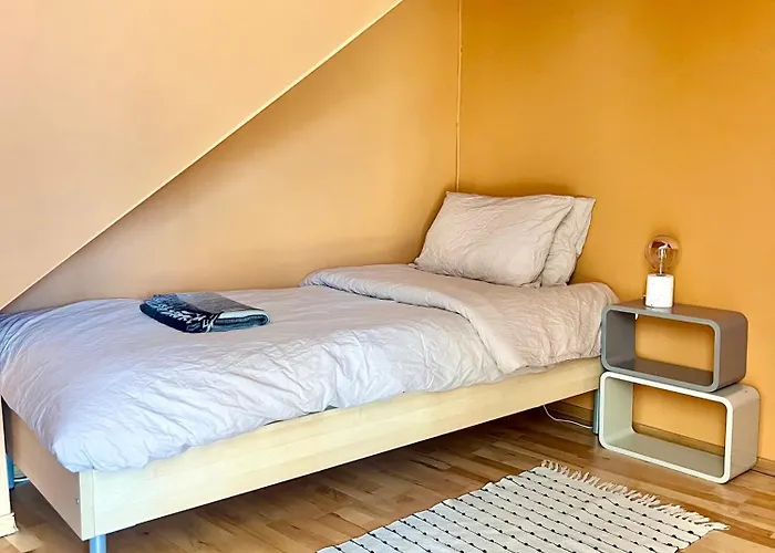 Δωμάτια σε οικογενειακή κατοικία Rom I Loftsleilighet Med Utsikt Μπέργκεν