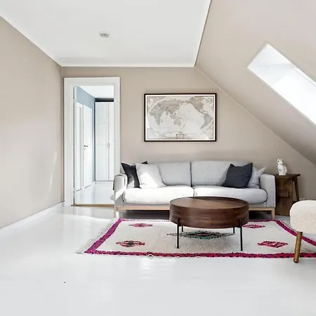 Rom I Loftsleilighet Med Utsikt Quarto em Acomodações Particulares Bergen