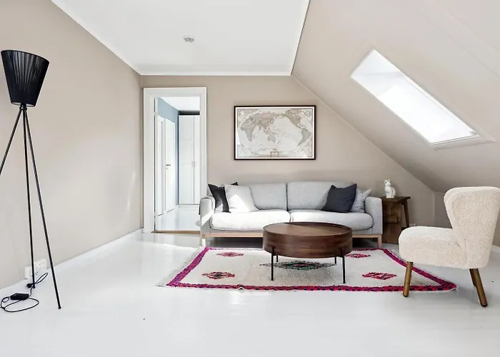 Rom I Loftsleilighet Med Utsikt Quarto em Acomodações Particulares Bergen